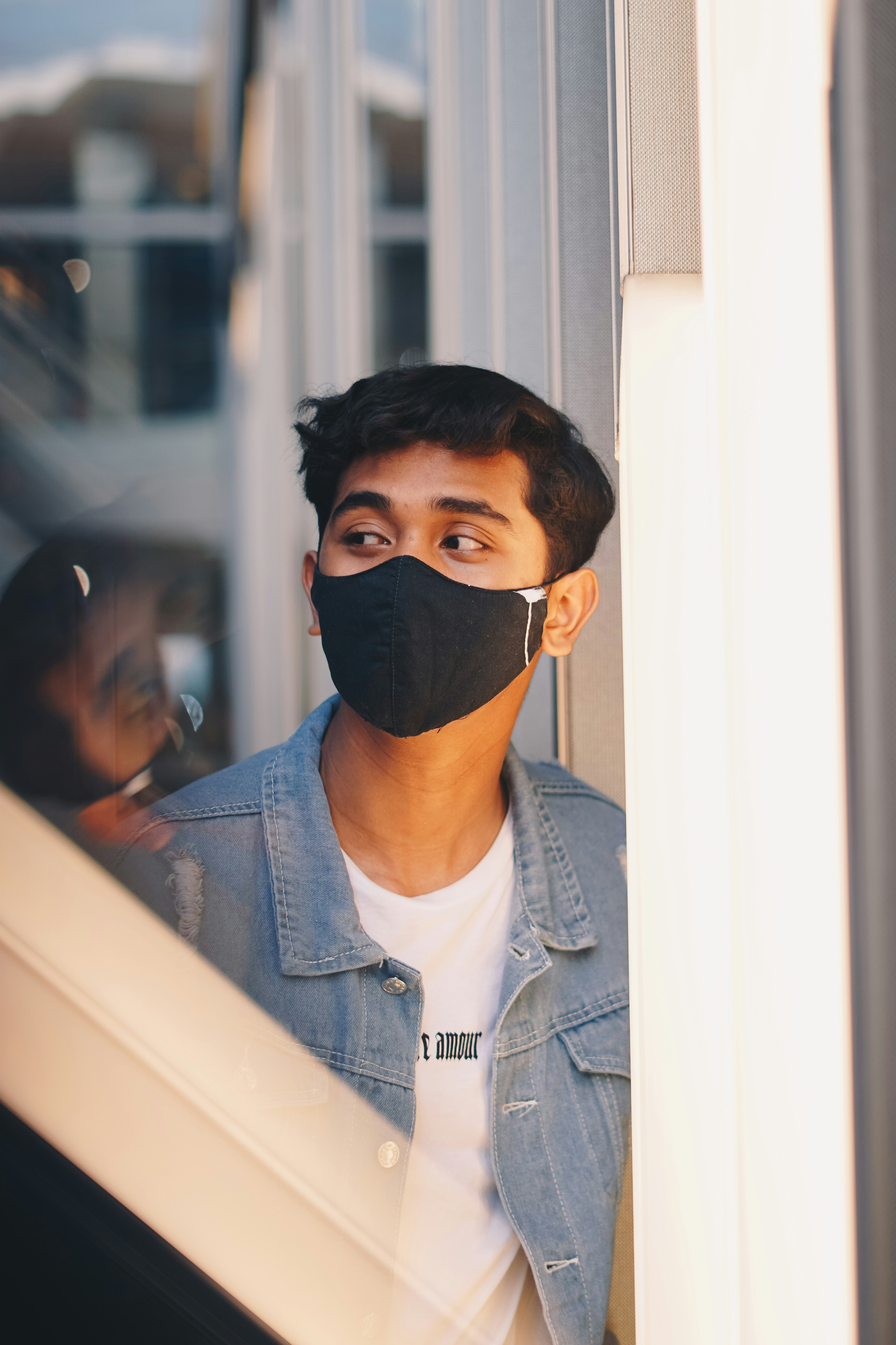 海盐与电台海报