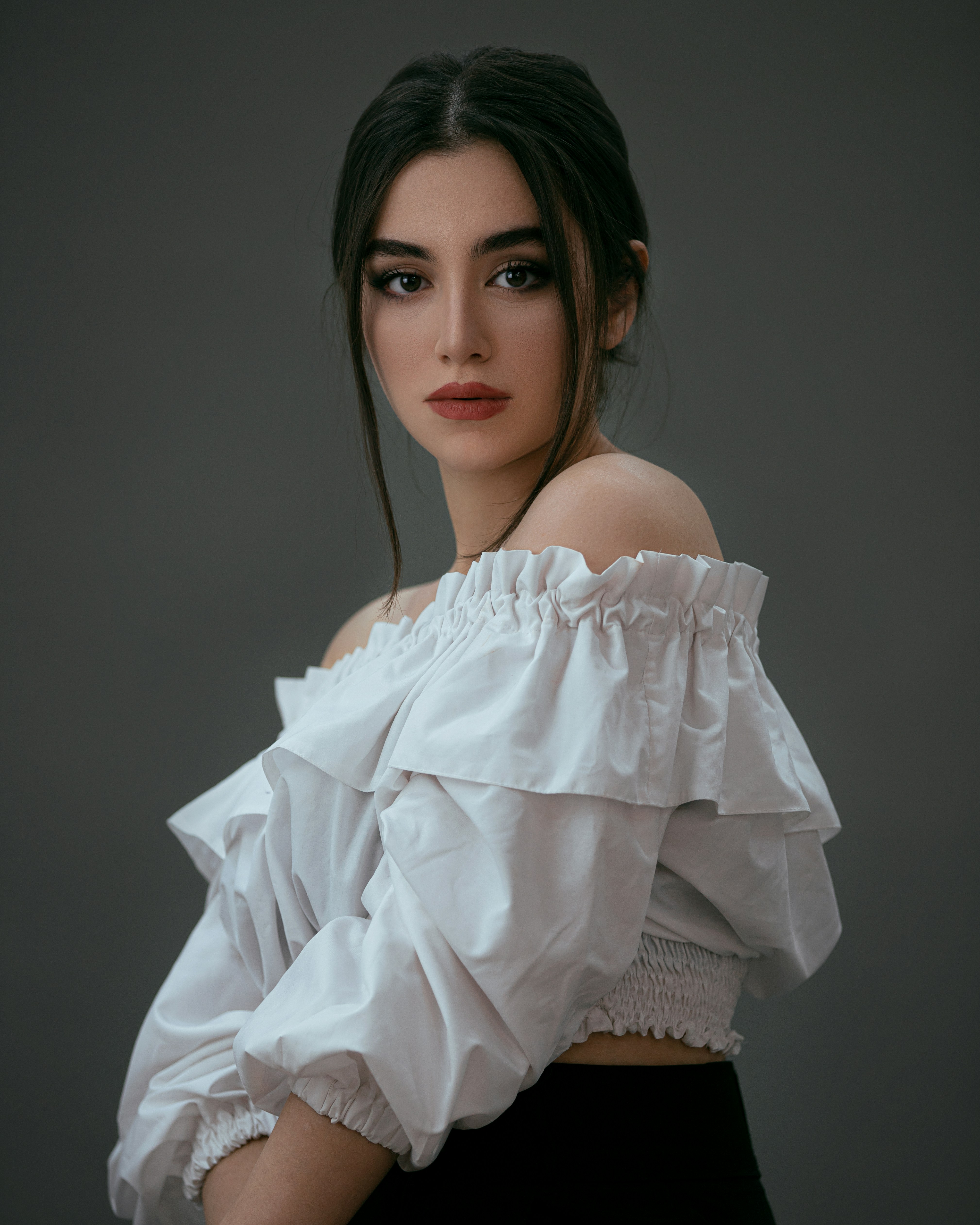 热播剧集：风起长路海报