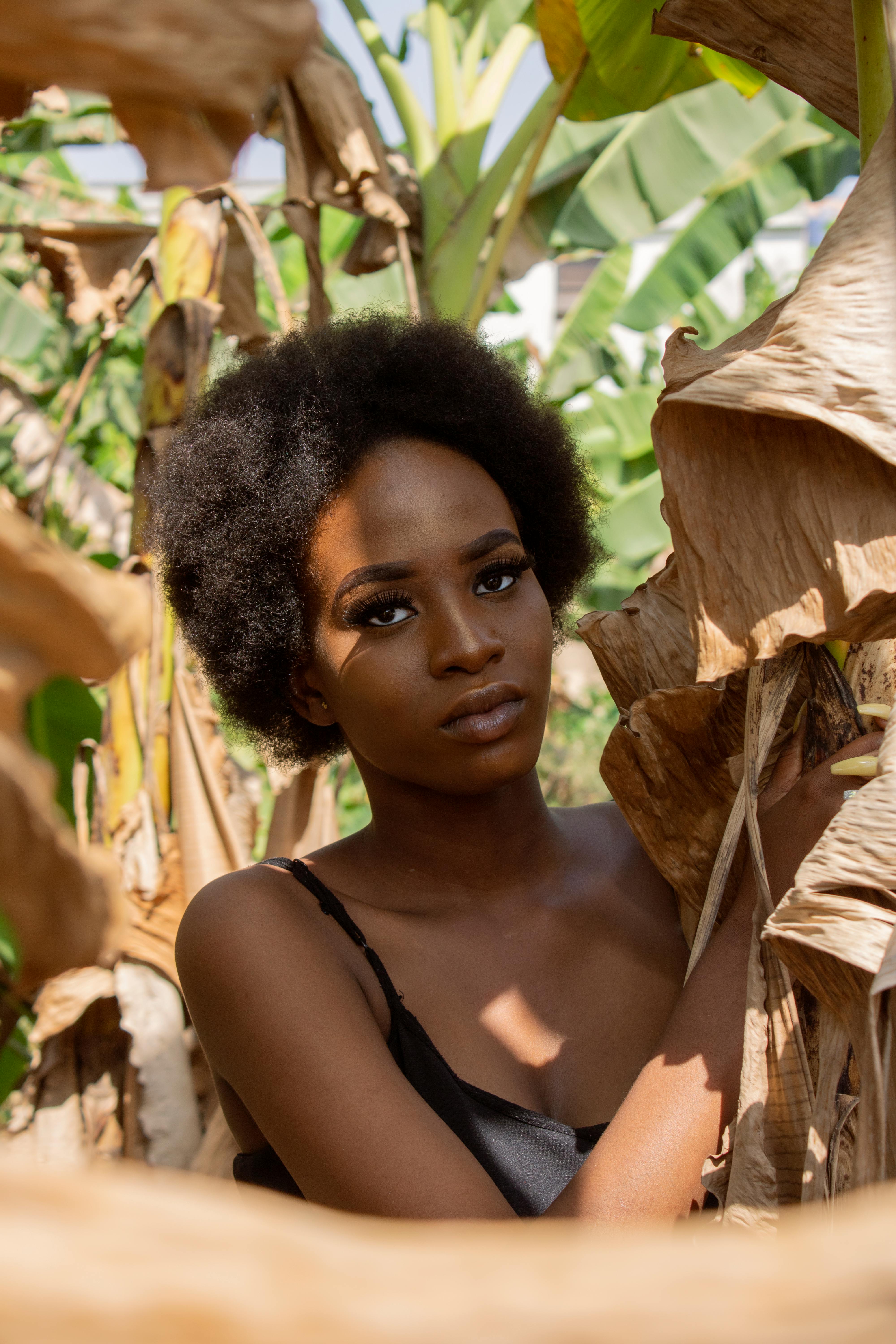 排行榜封面图：人物与城市氛围